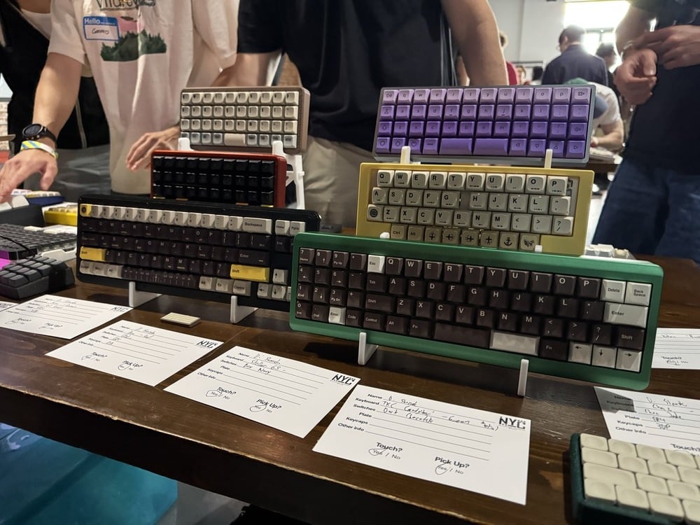 Image of a keyboard meetup